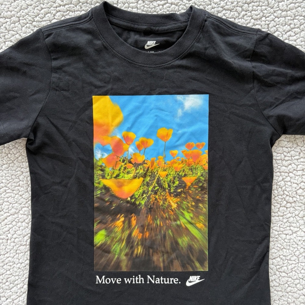 Nike Move With Nature Kids Shirt - Poppies -Black - Small-**NEW** - Picture 3 of 4